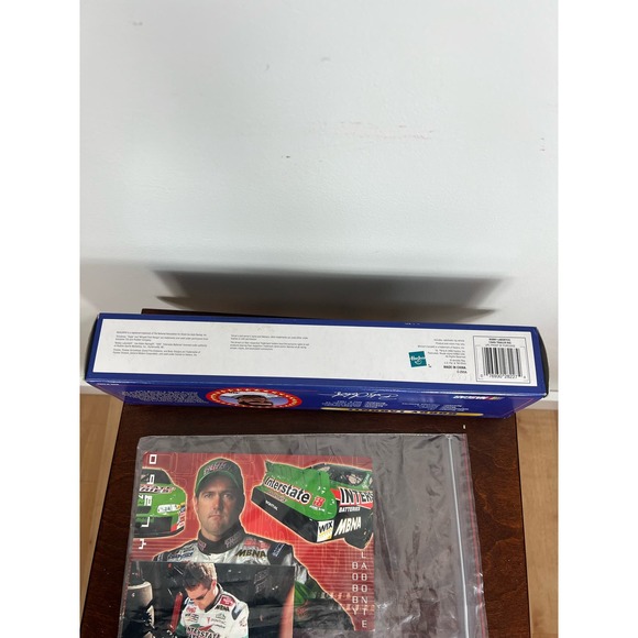 New Signed Bobby Labonte Diecast Collector Trailer Rig and picture / post card - Picture 8 of 9